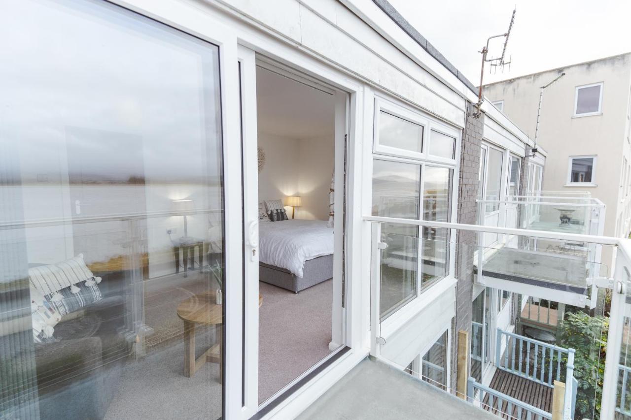 Watersedge Retreat, Views, Sunsets, Dogs Welcome Sandside  Exterior photo