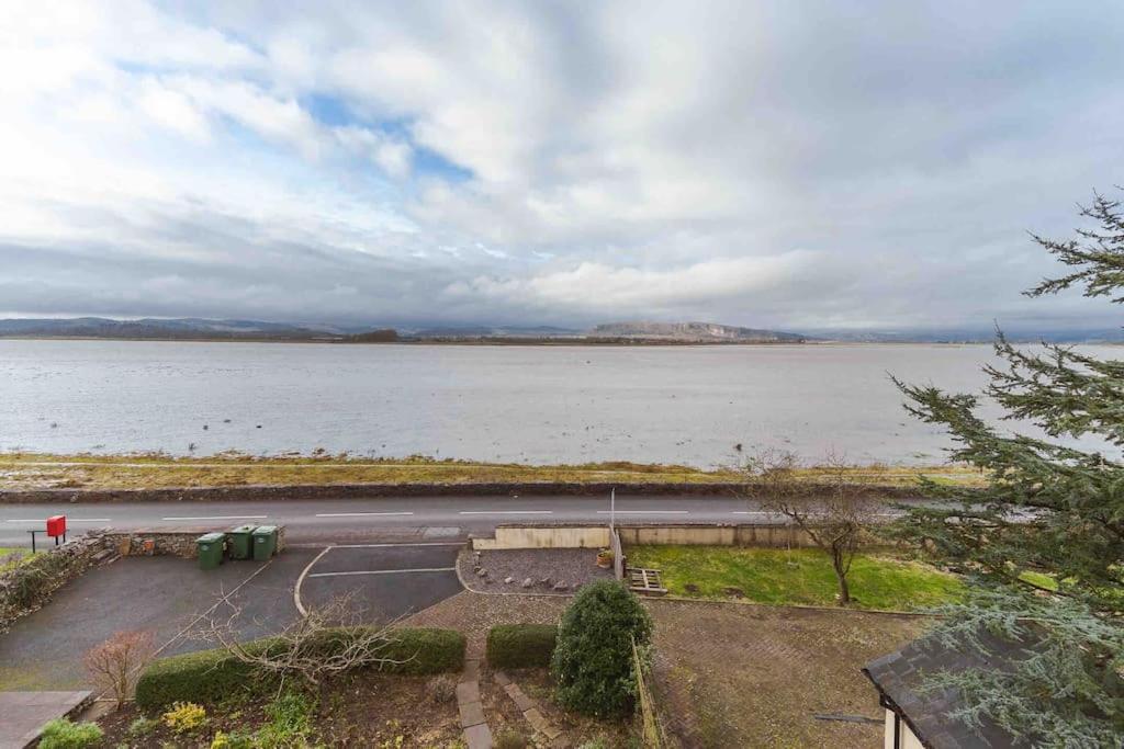 Watersedge Retreat, Views, Sunsets, Dogs Welcome Sandside  Exterior photo