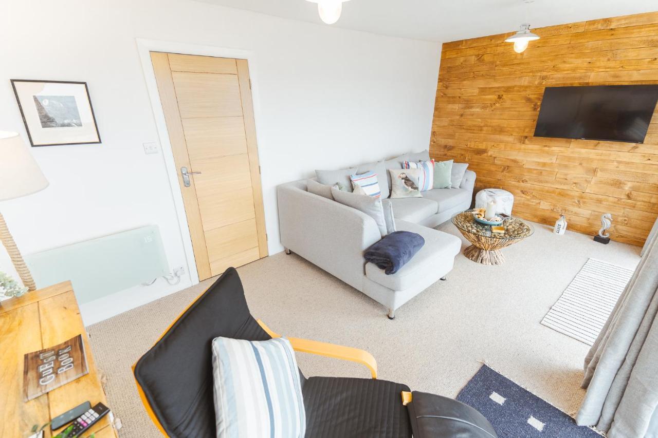 Watersedge Retreat, Views, Sunsets, Dogs Welcome Sandside  Exterior photo